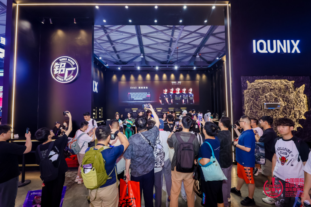 43.89万人次再创新高!第23届ChinaJoy圆满落幕:感谢有你,共赴这场“与AI同游”的盛夏之约 https://cms3.chinajoy.net/157/upload/resources/image/103576.png?token=Bearer eyJhbGciOiJIUzUxMiJ9.eyJpc3MiOiJlY2hpc2FuIiwic3ViIjoie1wiY2xpZW50XCI6XCJXRUJcIixcInR5cGVcIjpcIlVTRVJcIixcIm5hbWVcIjpcInVzZXIyX2FwaVwiLFwic2lnbmF0dXJlXCI6bnVsbCxcImV4cGlyZXNfaW5cIjoxODAwMDAwMH0iLCJpYXQiOjE3ODU4MzQ1ODEsImV4cCI6MTc4NTg1MjU4MX0.HoThmgOAUMt0EpWerAm8NYzl6DOy1GtDxDIOGVxXjea3HVMpGDIiP16BBotix2abTm3MiXT5hcOKdUHNC1Lp7g